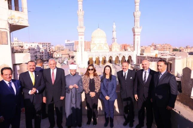 3 وزراء ومحافظ الغربية ومحمد ثروت يتفقدون مطبخ «المحروسة» بجوار السيد البدوي