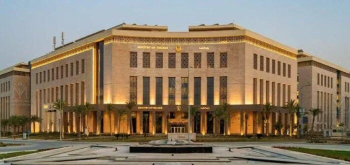 آخر قبض في 2025.. موعد صرف مرتبات شهر ديسمبر للعاملين في القطاع الحكومي والخاص