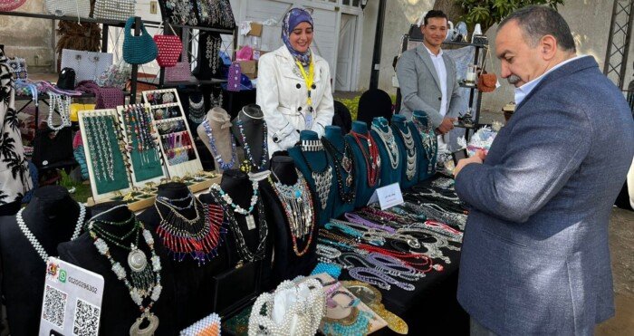 أسيوط تشارك فى معرض الحرف اليدوية ضمن مبادرة مراكب النجاة