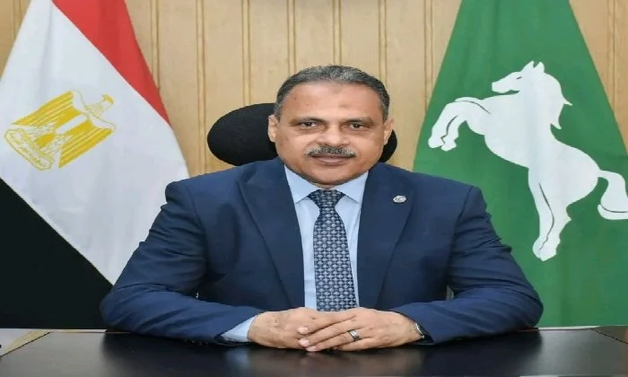 لوجود تعديات ببناء مخالف.. إحالة مدير حماية الأراضى ومسؤول جمعية زراعية بالشرقية للتحقيق