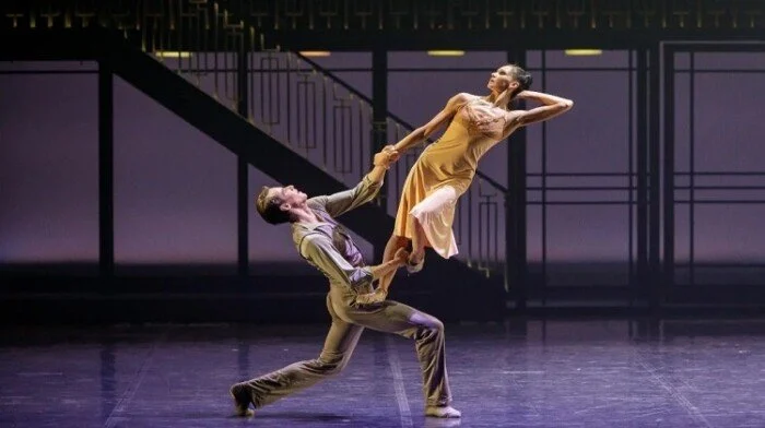 مهرجان صدى الأهرامات يستأنف فعالياته بعرض «سيدتي الجميلة» لباليه إيفمان العالمي