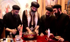 الأنبا مينا أول أسقف قبطي يُطيّب رفات «سانت كاترين» بمنطقة الناصرية في الإسكندرية