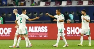 منتخب الجزائر يكتسح البحرين بخماسية ويتصدر ترتيب المجموعة فى كأس العرب