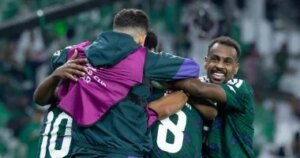 السعودية تتفوق على عمان 2-1 في افتتاح مشوارها بكأس العرب 2025