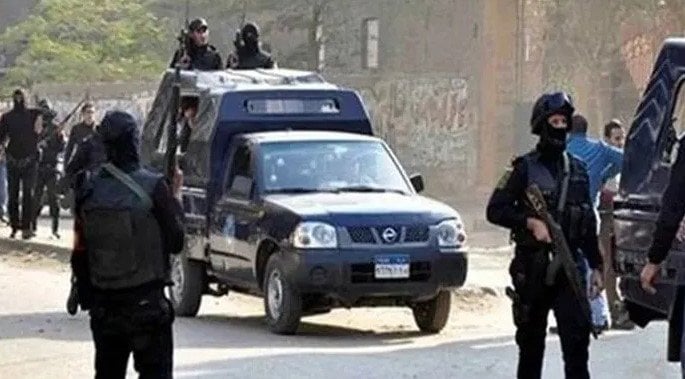 ضبط زوجة أب بتهمة الاعتداء على طفل في الفيوم