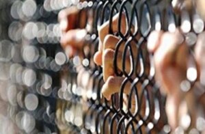 ضبط المتهمين باستيقاف طفل وسرقته بالإكراه بالخانكة