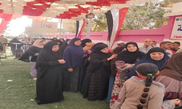 النساء يتصدرن المشهد الانتخابي بمحافظة الفيوم