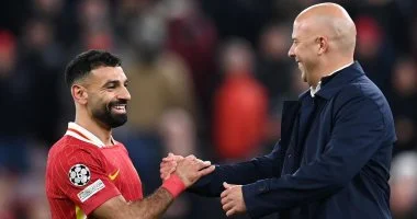 هل تم التنسيق مع منتخب مصر بشأن موعد انضمام محمد صلاح؟ سلوت يرد