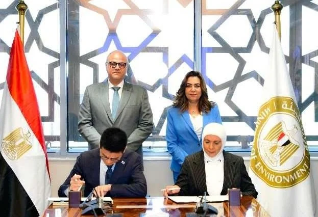 وزيرة التنمية المحلية ومحافظ القليوبية يشهدان مراسم توقيع مذكرة تفاهم لدراسة إنشاء مشروع متكامل للطاقة بالقليوبية