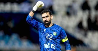 حارس الكويت: واجهنا زعيم أفريقيا.. وكنا قريبين من الفوز على منتخب مصر