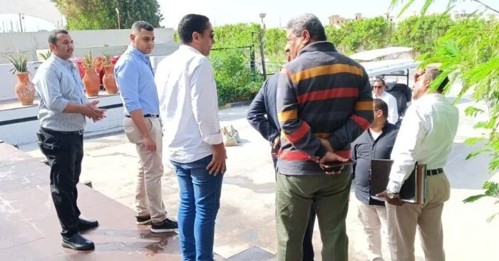 حملة رقابية مكبرة بجنوب الغردقة لمراجعة التزام المنشآت السياحية بمنظومة إدارة المخلفات