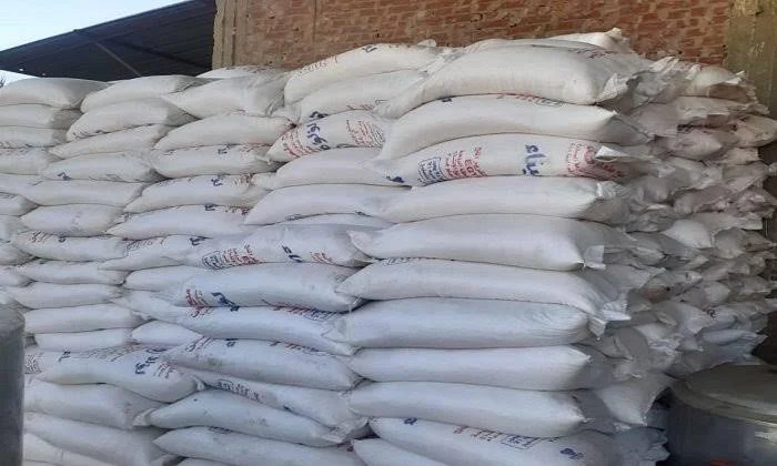 ضبط 5 أطنان ملح مجهول المصدر في حملة للرقابة التموينية بالبحيرة