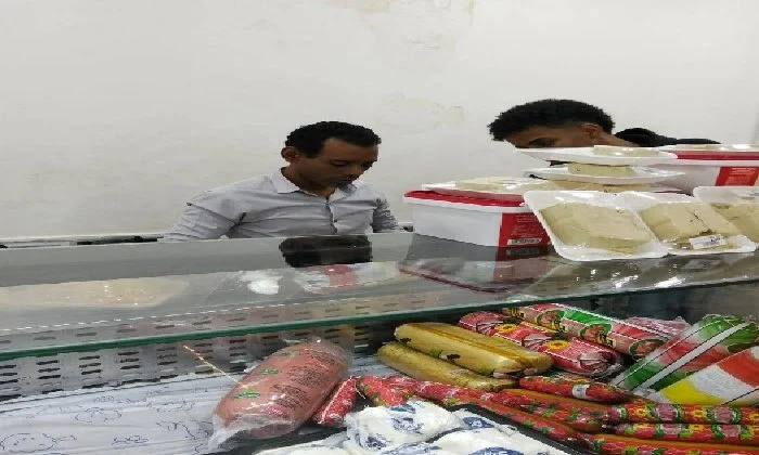 ضبط 1278 كجم من المنتجات غير الصالحة للاستهلاك الآدمي بأسوان