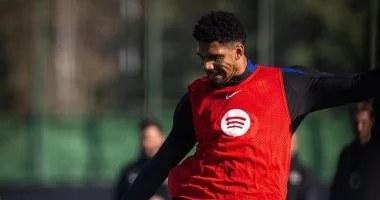 تدريبات منفردة لـ فرينكي دي يونج.. وعودة أراوخو لمران برشلونة