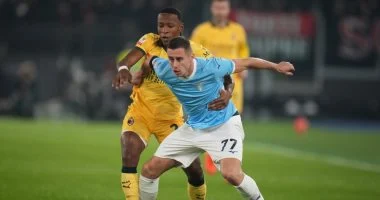 لاتسيو يطيح بـ ميلان من كأس إيطاليا فى أكبر مفاجآت دور الـ16.. فيديو