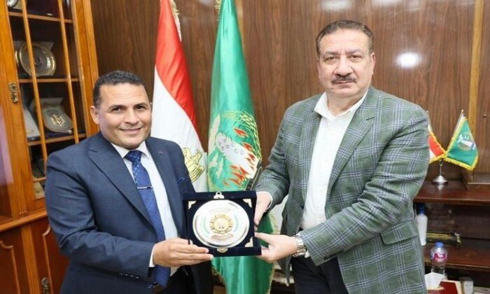 محافظ المنوفية والطب البيطري يبحثان أوجه التعاون المشترك