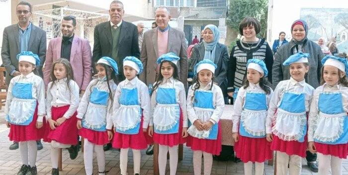 مدير تعليم أسيوط يشهد حفل أعياد الطفولة ويكرم المتميزين