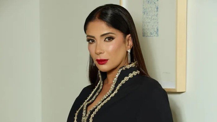 ماذا قالت منى زكي عن دورها في فيلم الست؟