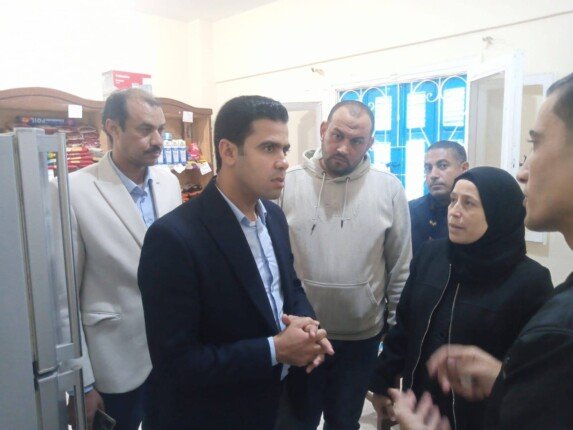 نائب محافظ مطروح يتفقد دار أيتام الكيلو 7 ويوجّه بتوفير فرص عمل لأبنائها